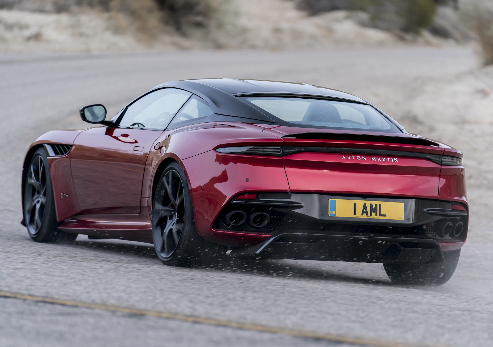 Aston Martin DBS Superleggera is James Bond's new car - Automacha
