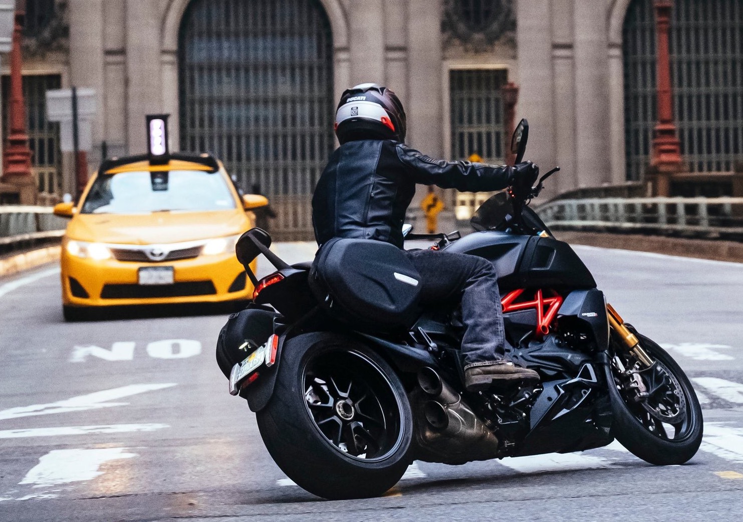 Ducati Diavel s 2021