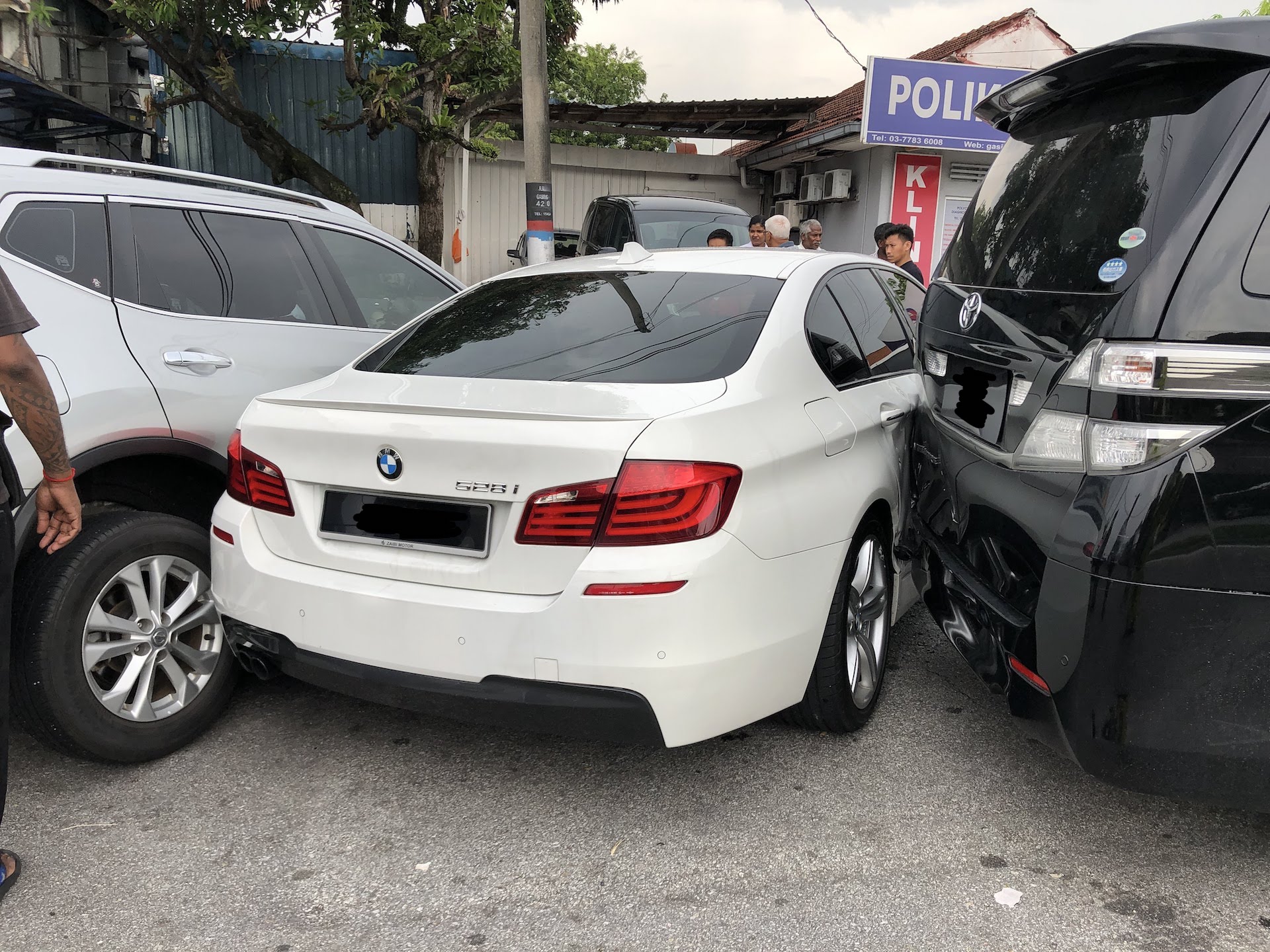 Toyota hits BMW sideways