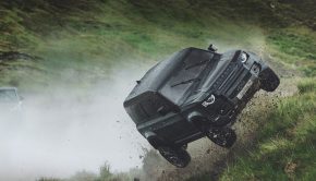 Land Rover Defender 2020 movie