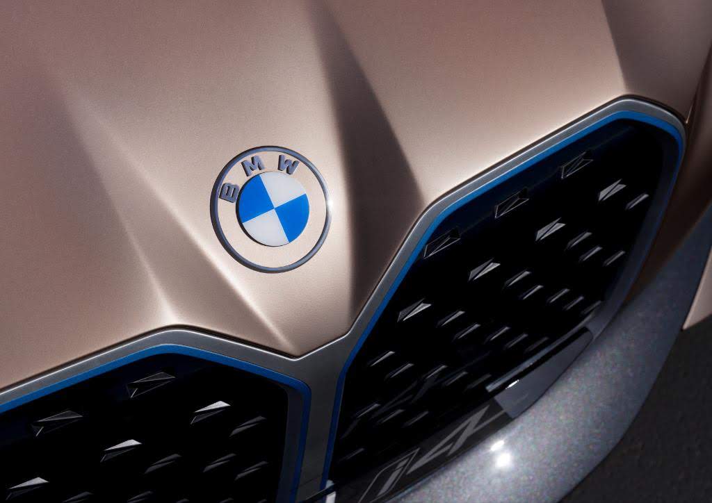 2020 BMW new logo