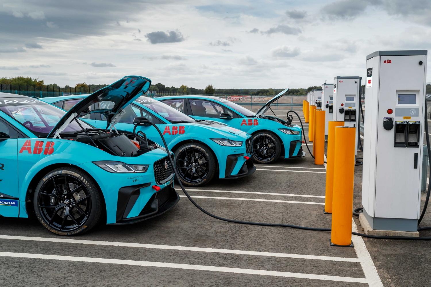 Jaguar I Pace fast charging