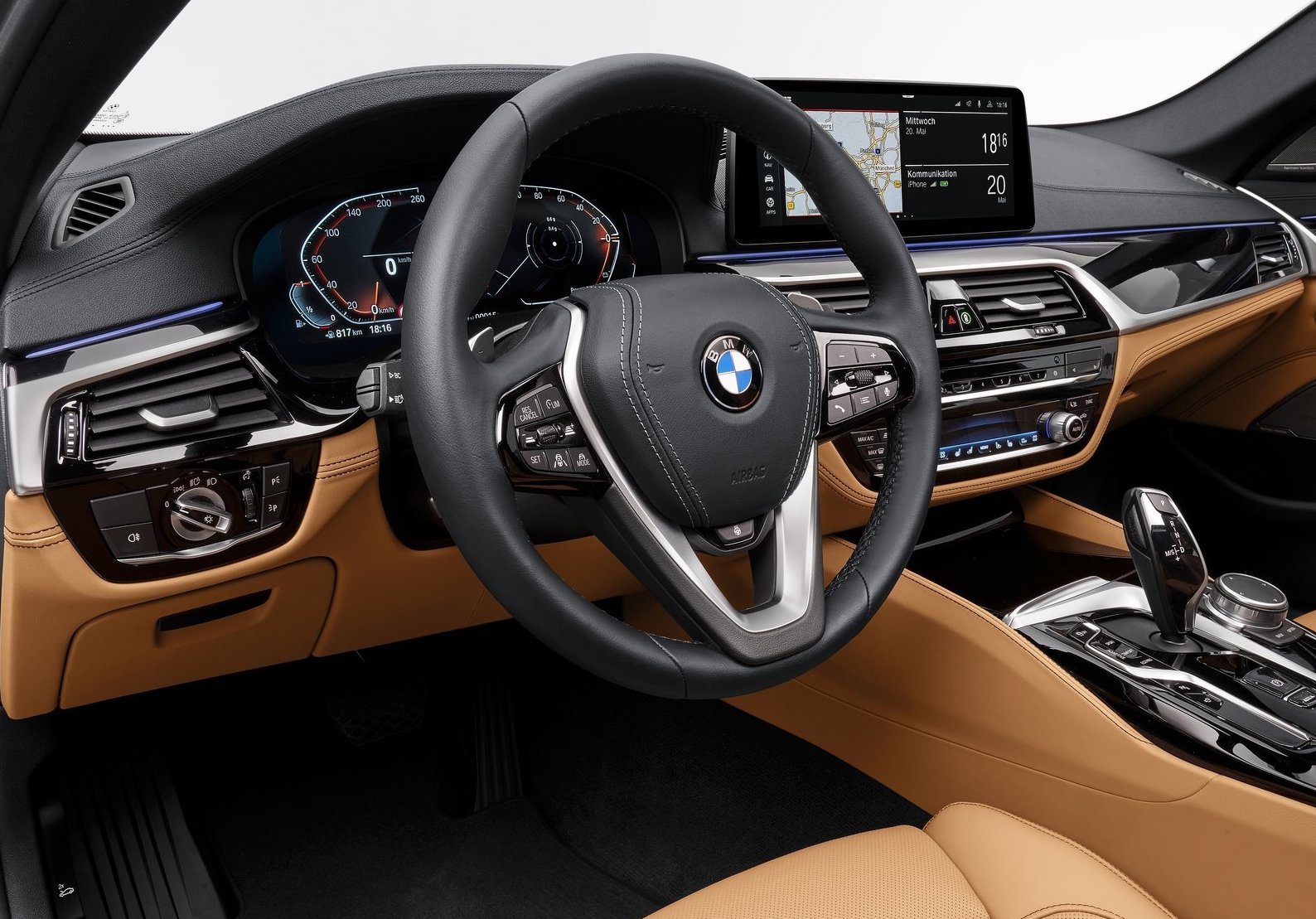 BMW 5-Series 2021 model unveiled_motion