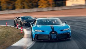 Bugatti Veyron 16.4 on track