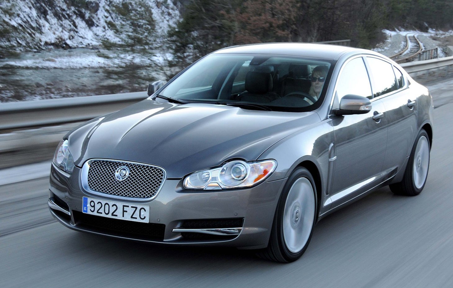 Jaguar XF 2008 used car review