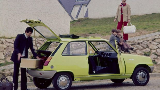 Renault 5 TL classic compact car