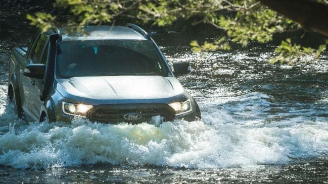 Ford Ranger Wildtrak X_river crossing