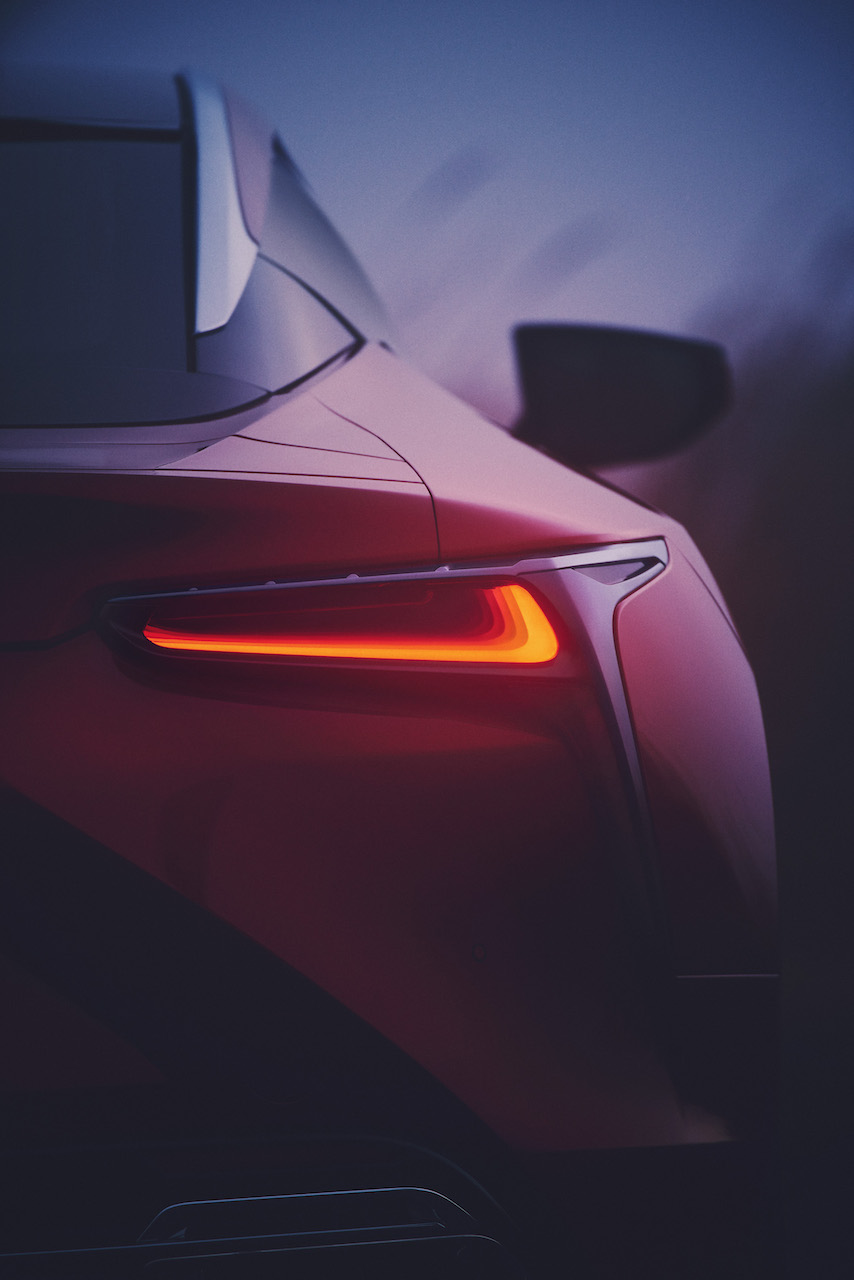 2020 Lexus LC 500_supercar_rear lights