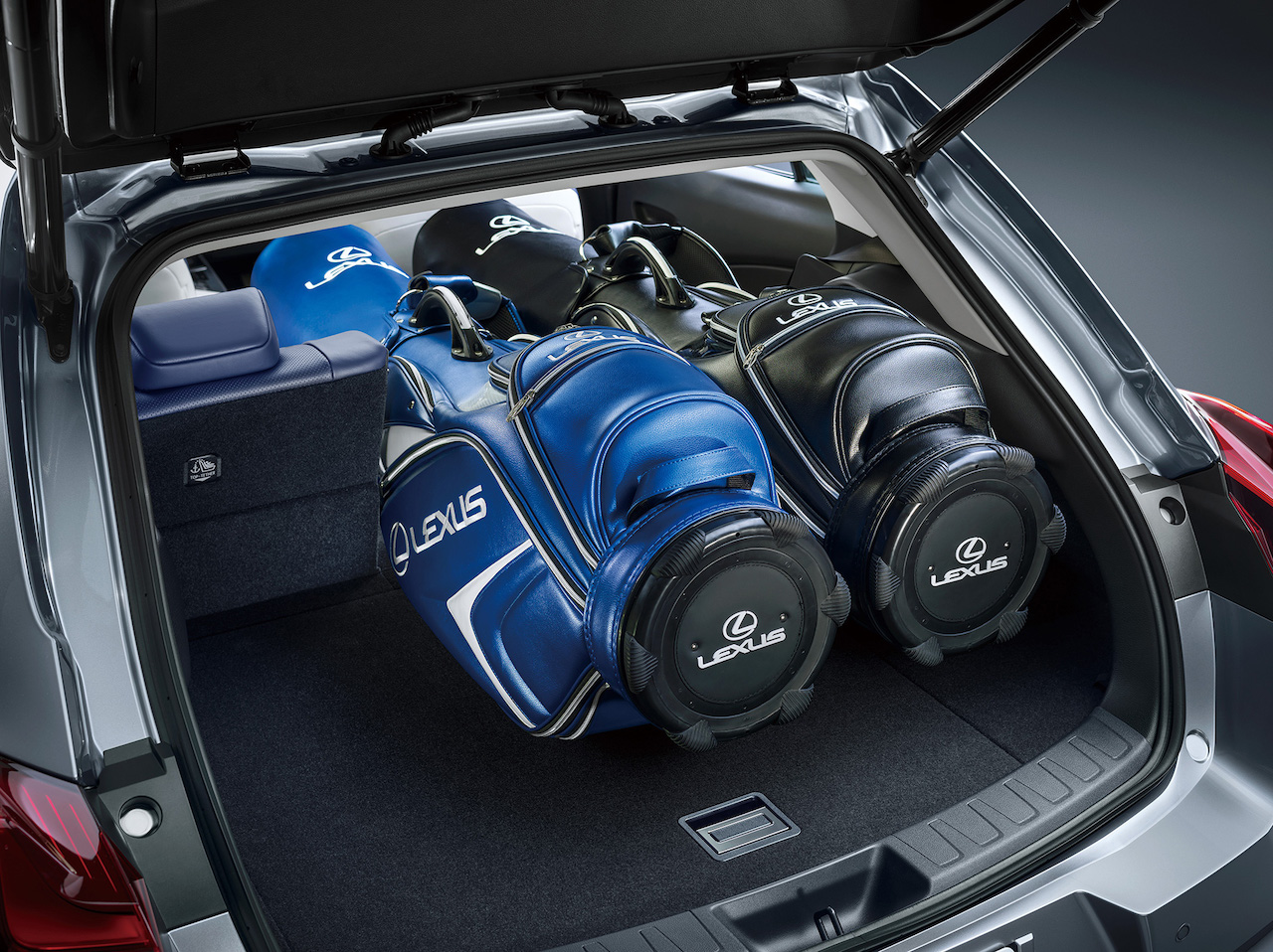 Lexus UX200 Crossover_2020 luggage room