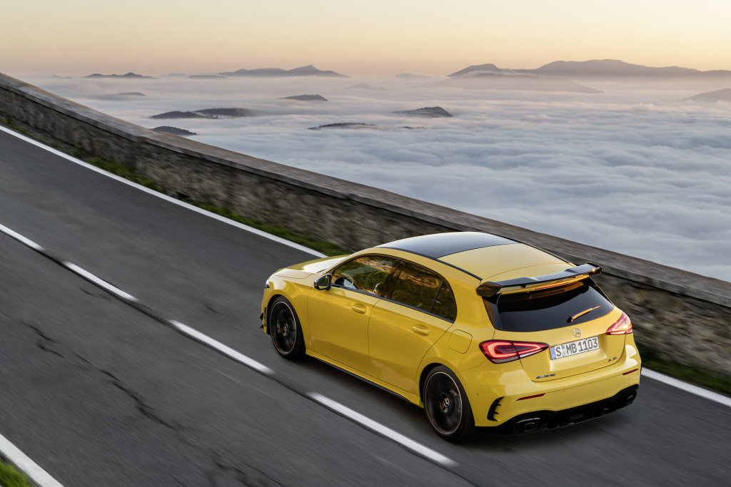 Mercedes-AMG A 35 4MATIC Edition 1_yellow motion