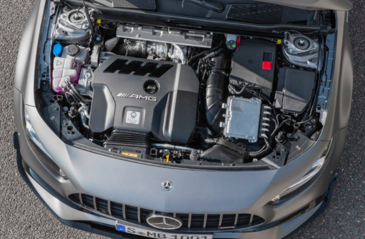 Mercedes-Benz AMG A 45 S 4MATIC+_matte gray hand-built engine