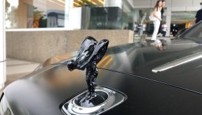 Rolls Royce Cullinan Black Badge_spirit