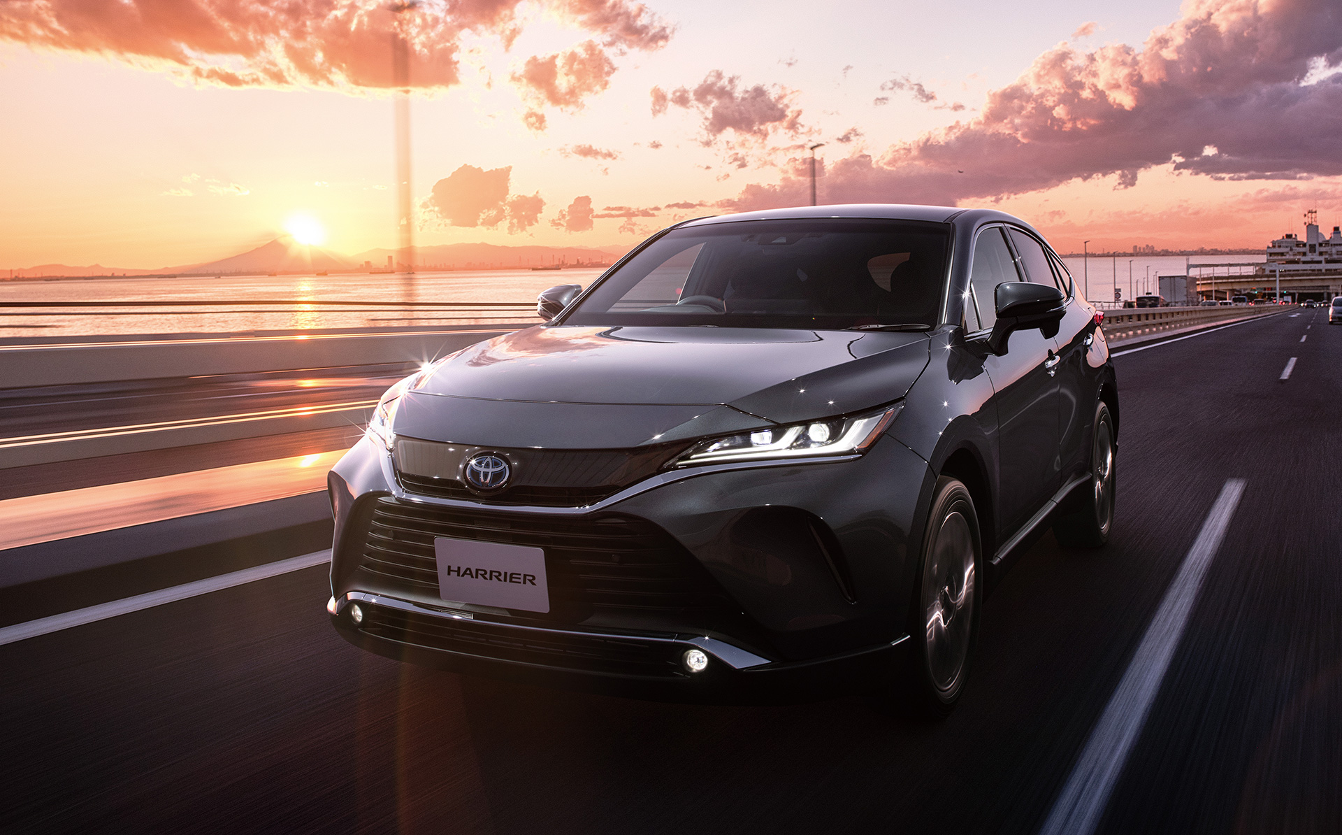 Toyota Harrier 2021