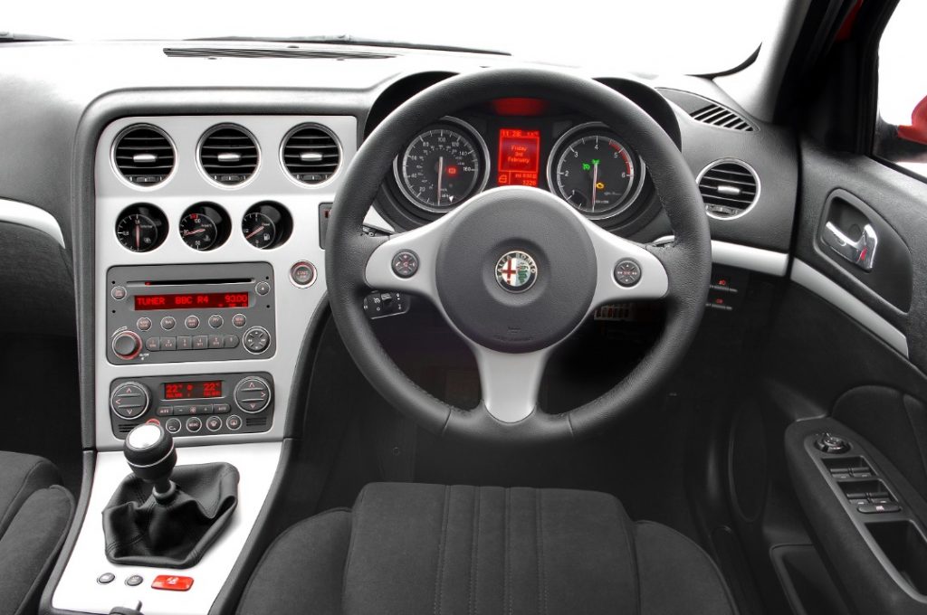 Alfa 159 interior
