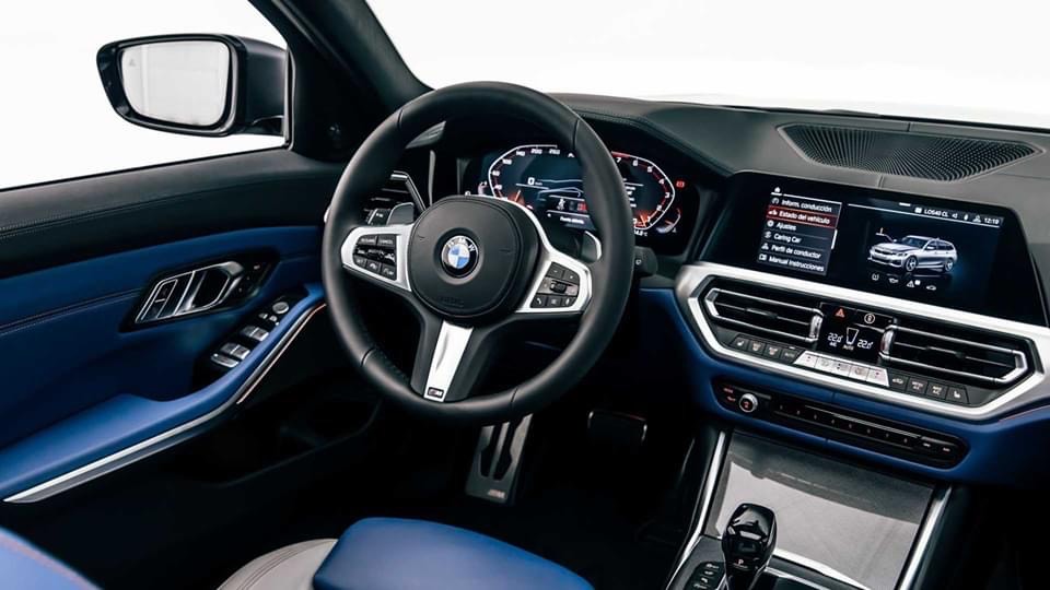 BMW M340i xDrive interior