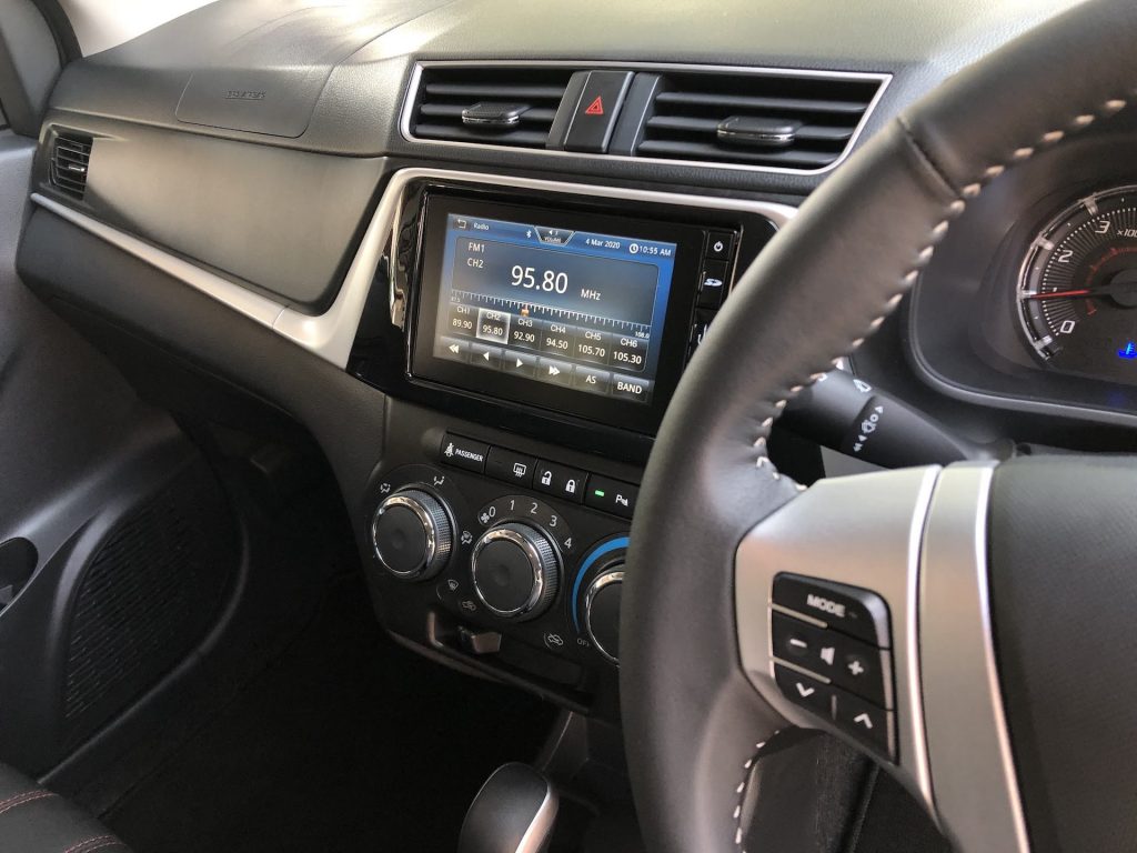 Perodua Bezza dash