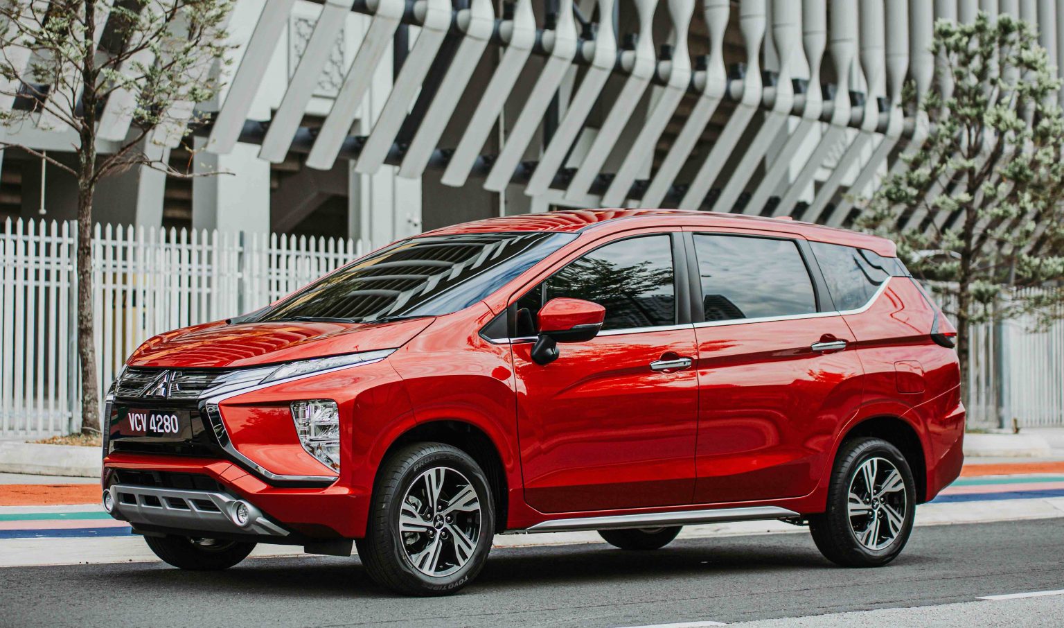 Mitsubishi xpander 2023. Мицубиси Хпандер 2022. Митсубиси Xpander 2022 фото.