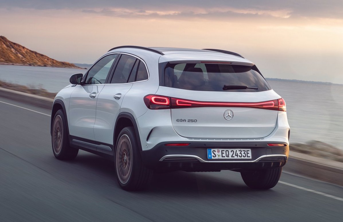 Mercedes-Benz Unveils New EQA Electric Crossover - Automacha