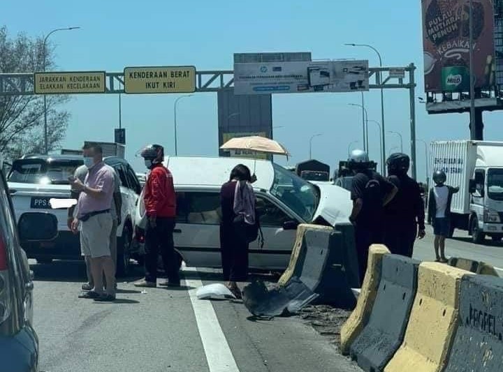 Proton X50 Smashes Into Kancil Near Penang Bridge Toll Automacha