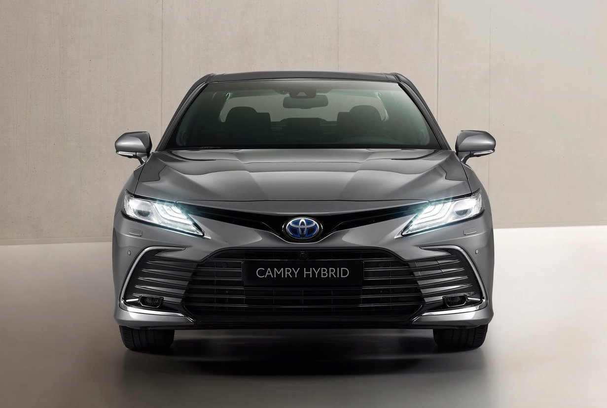 Toyota Camry Hybrid Electric Mobility