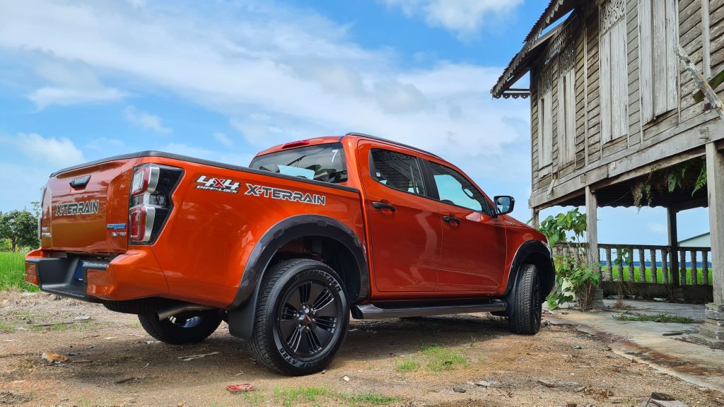 Isuzu D-Max pickup truck