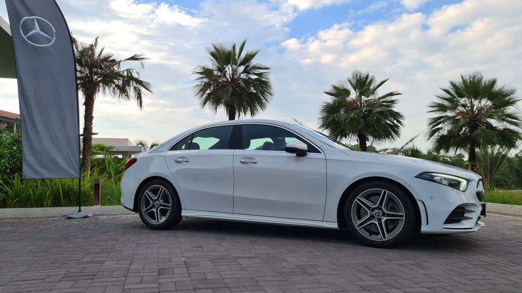 Mercedes-Benz A250 Sedan