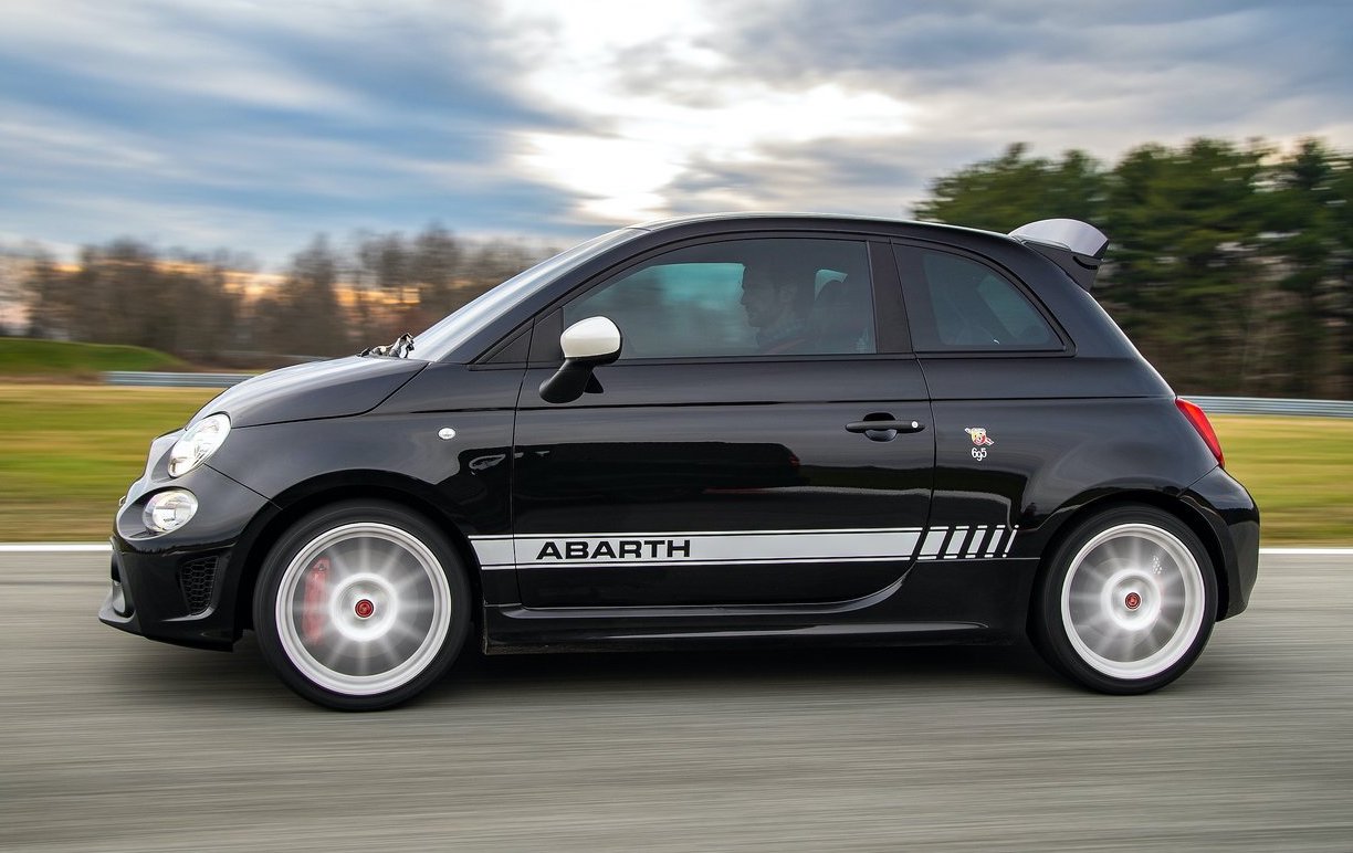 Fiat 500 Abarth 2021