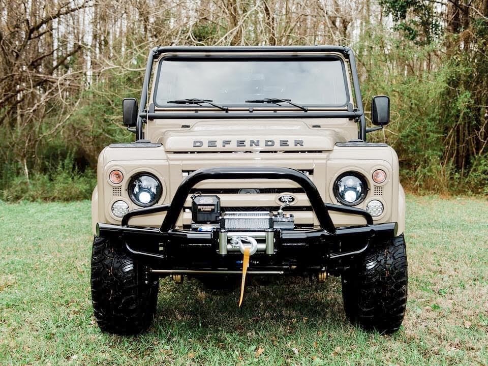 Defender Classic Beige