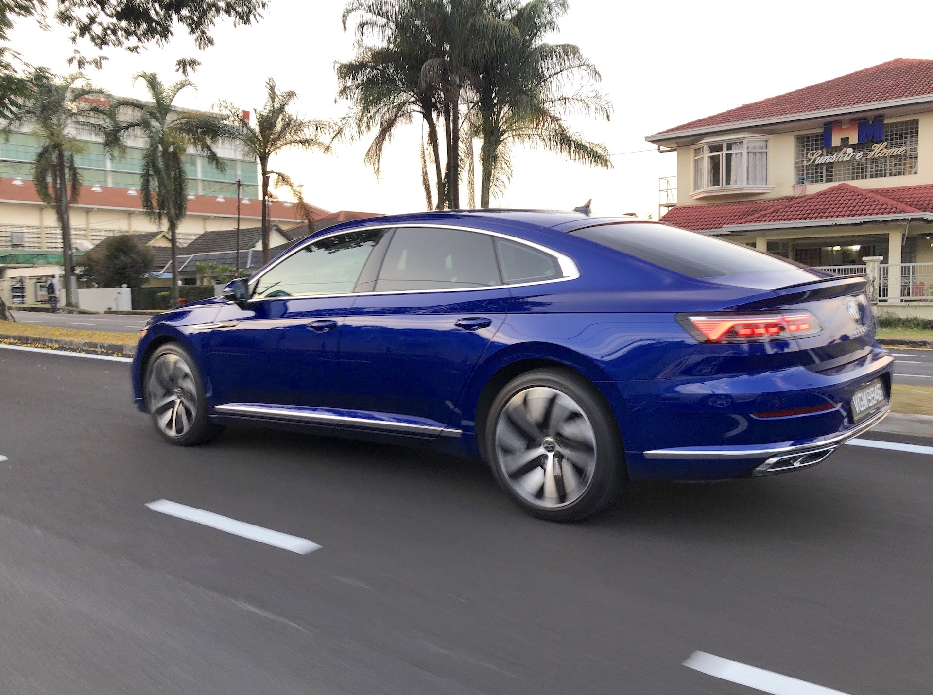 Volkswagen Arteon R-Line