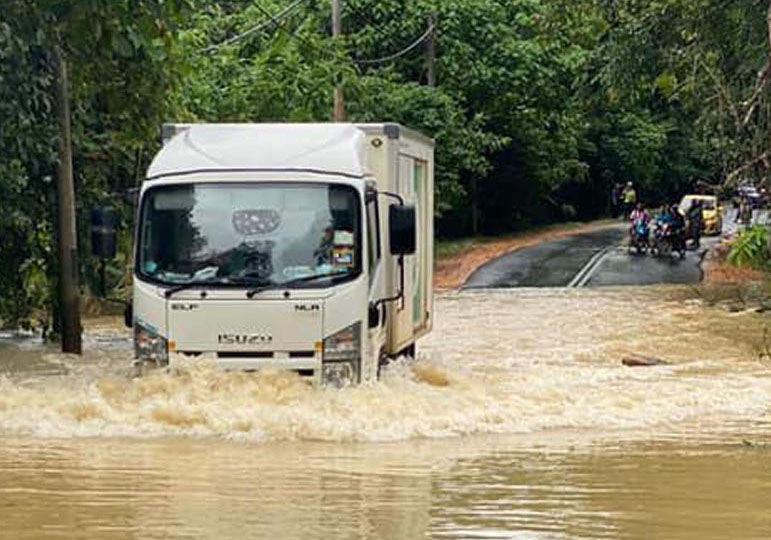 flood damage_roads