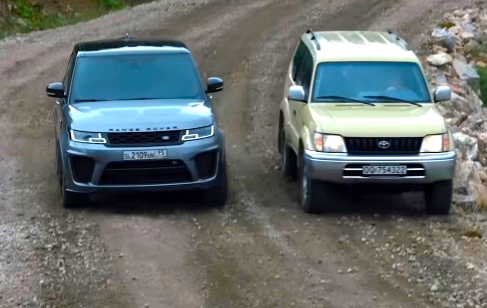 Range Rover SVR_No Time To Die