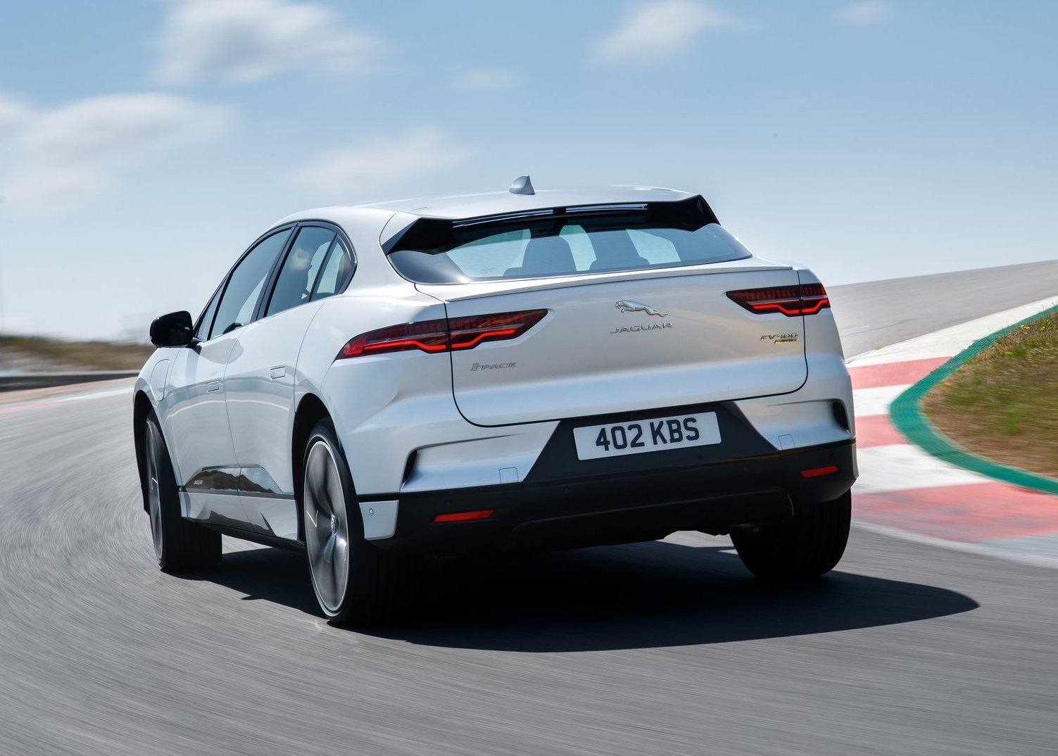 Jaguar I-Pace EV_2021