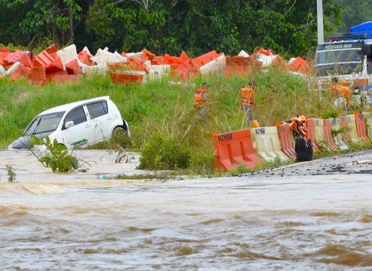 perodua service outlets full