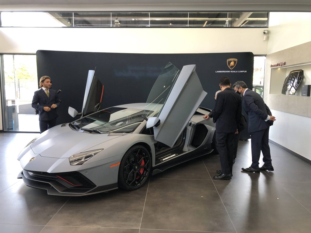 Lamborghini Aventador Ultimae