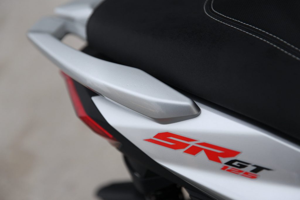 Aprilia SR GT