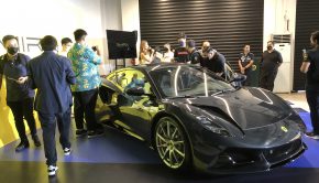 Lotus Emira