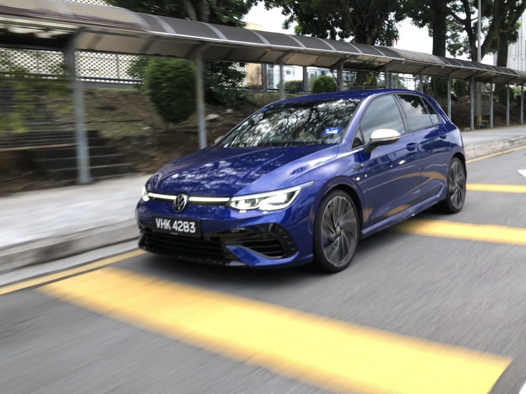 Volkswagen Golf R Mk8 Drive Impression - Automacha