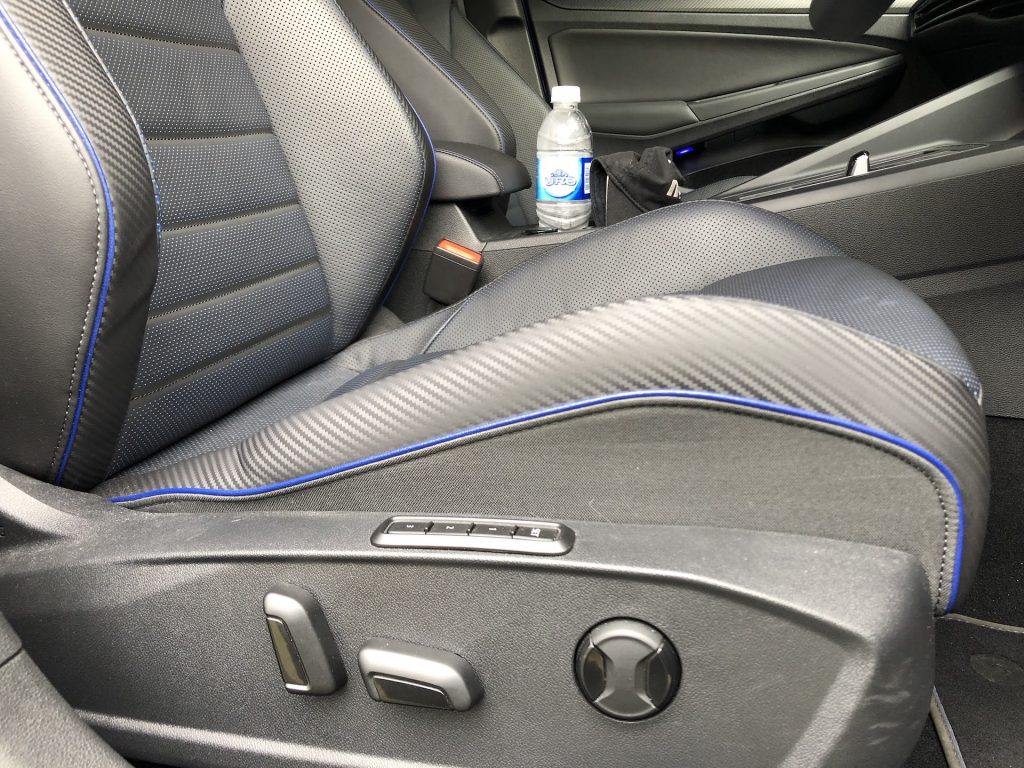 Volkswagen Golf R Mk8 Drive Impression - Automacha