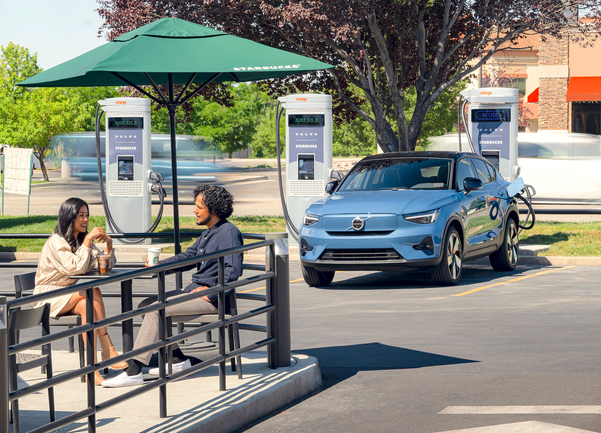 Starbucks Offers FREE EV Charging But No FREE Coffee