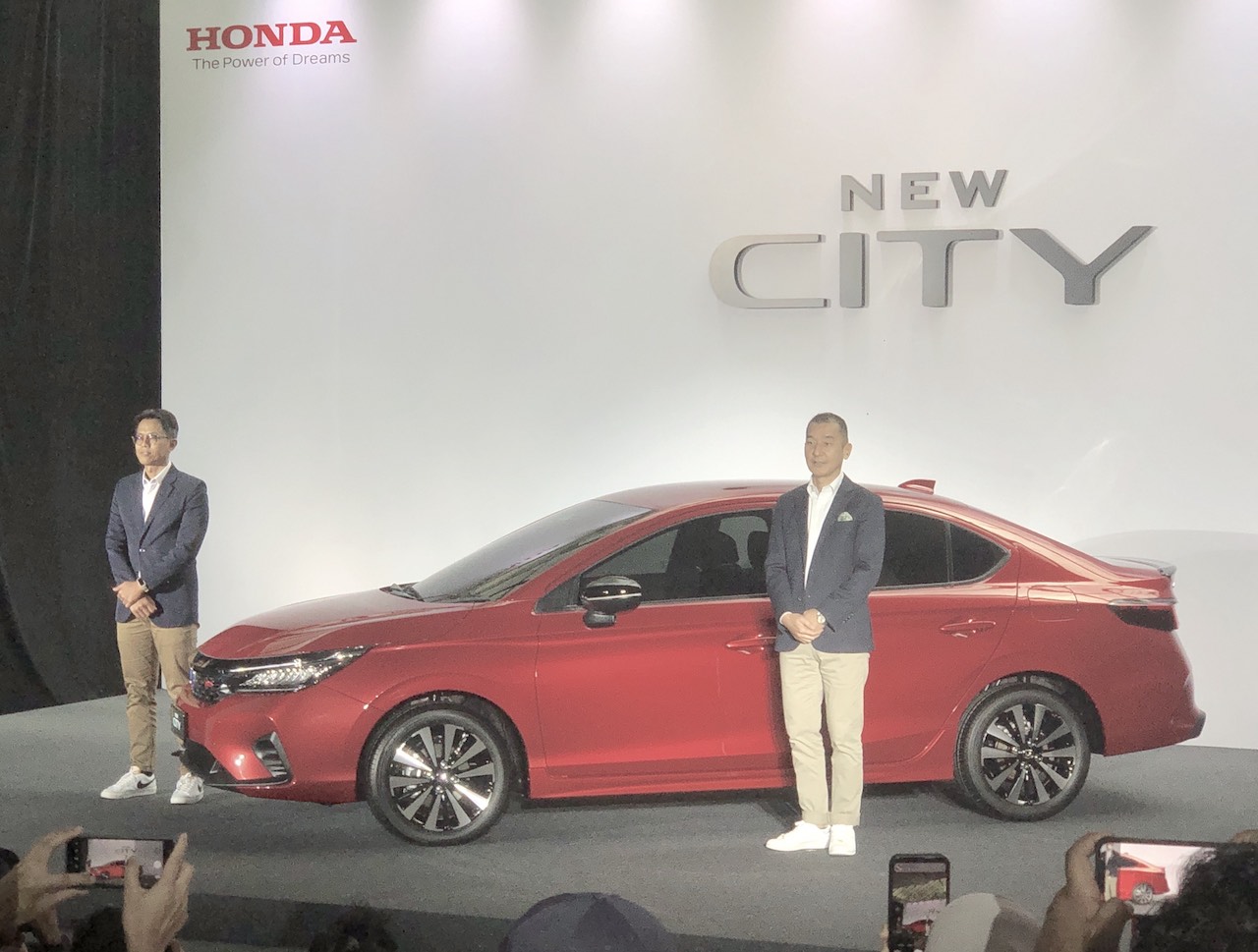 The New City is now offered with two RS variants, Petrol RS and e:HEV RS