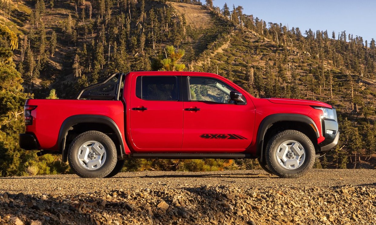 Nissan Frontier Gains A Retro-Inspired Hardbody Special Edition - Automacha