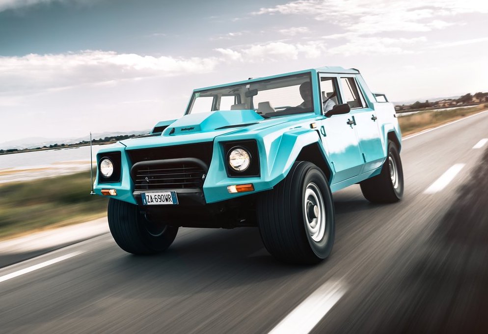 The Lamborghini LM002 Was The World’s First Super SUV - Automacha