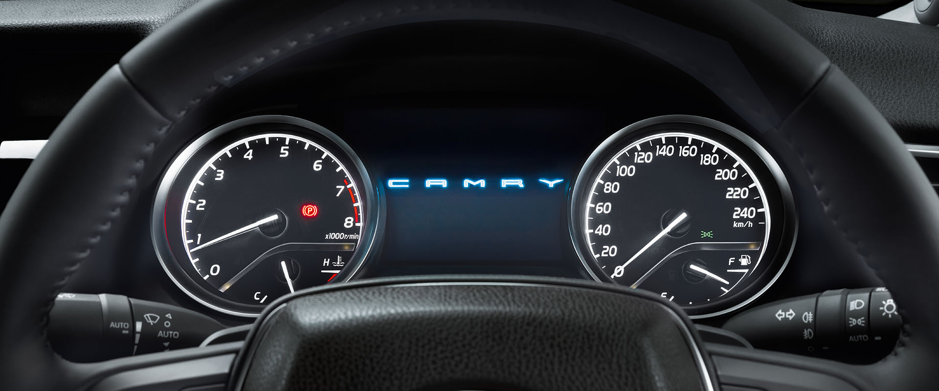 Spec Vs Spec Toyota Camry 2 5v Vs Tesla Model Y Sr Rwd Automacha