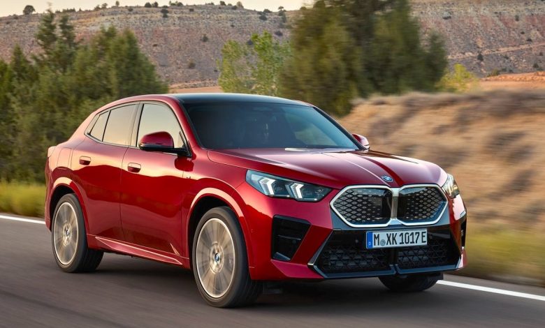 BMW iX2 xDrive30