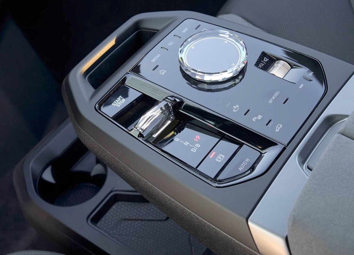 BMW iX xDrive60 M Sport