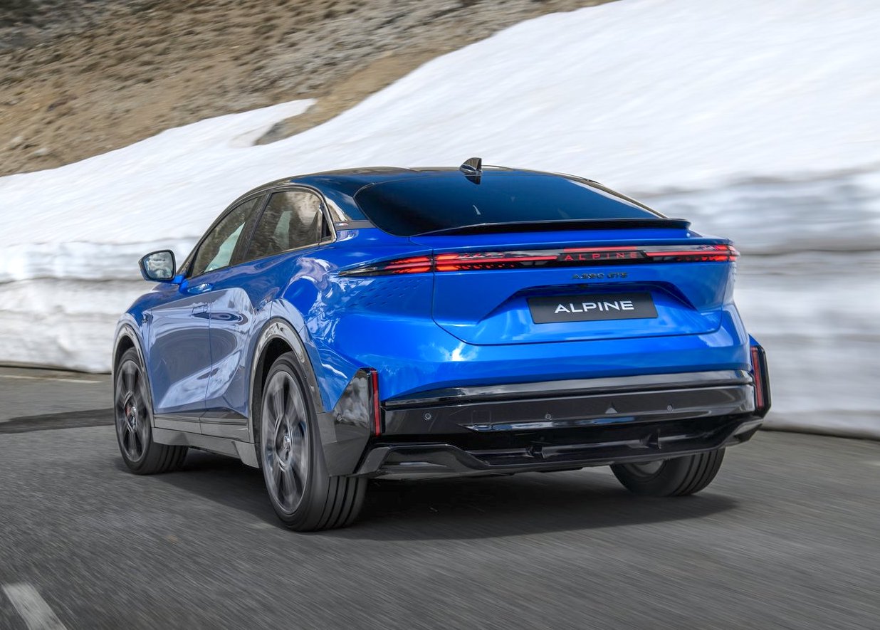 alpine A390