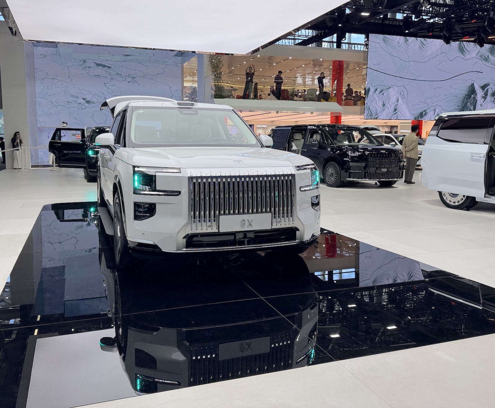 Zeekr 9X