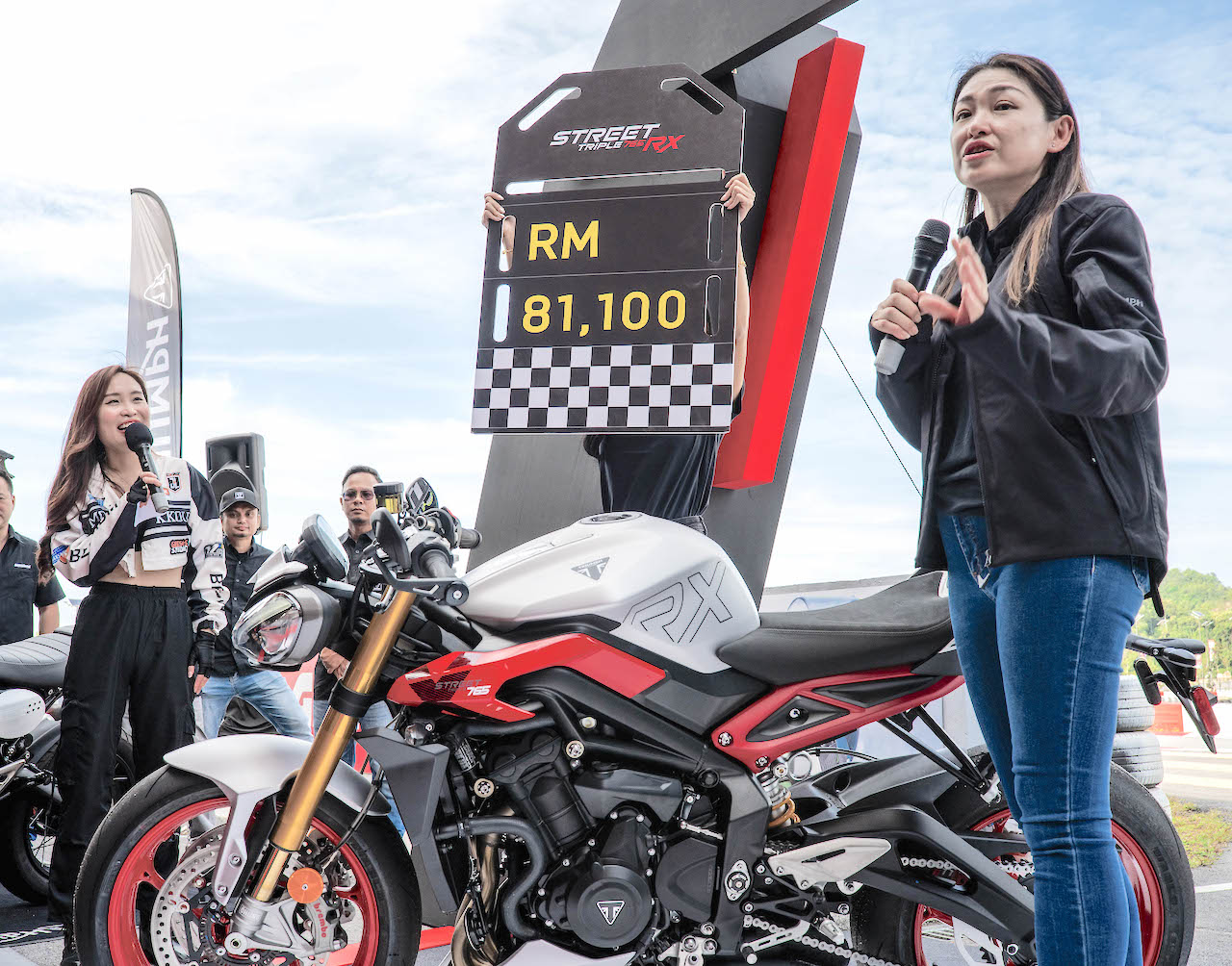 TRIUMPH LAUNCHES NEW STREET TRIPLE 765 RX FOR ONLY RM81,100 - Automacha