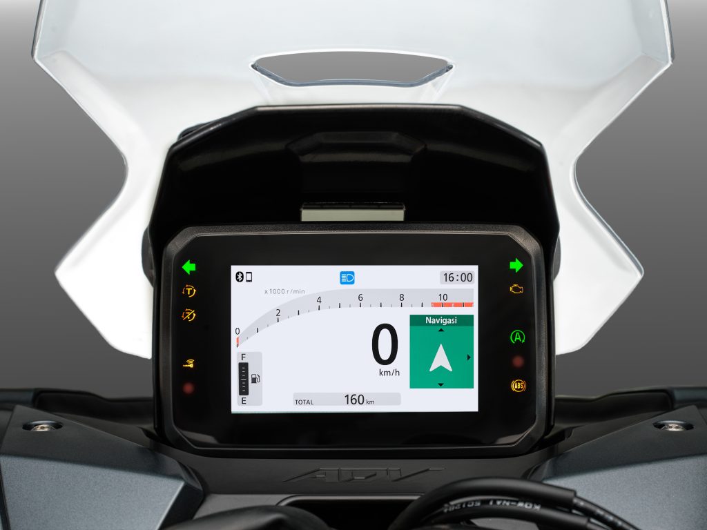 Boon Siew Honda Unveils New ADV160 with Honda RoadSync at Malaysia Bike ...