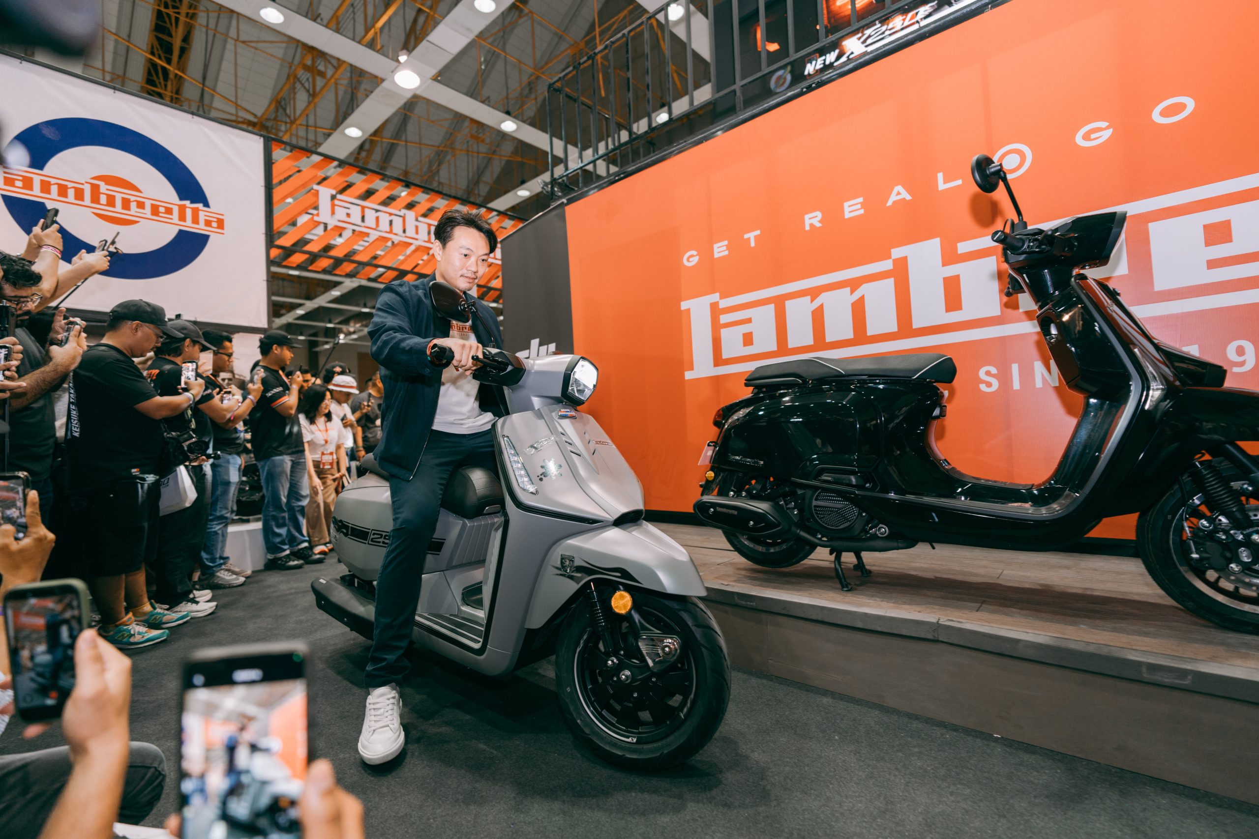 Lambretta Launches All-New J200 at Art of Speed 2026 - Automacha